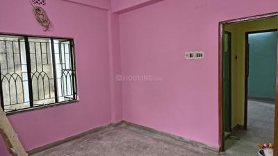 Bedroom Image of 660 Sq.ft 2 BHK Builder Floor for sale in Tollygunge Kolkata for Rs. 2000000
