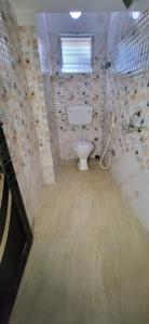 Bathroom Image of 895 Sq.ft 2 BHK Apartment / Flat for sale in Airport Gate no. 1 Kolkata for Rs. 3250000
