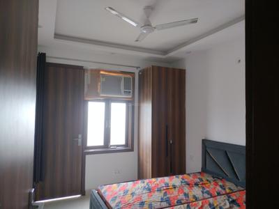 Bedroom Image of 500 Sq.ft 1 BHK Apartment / Flat for rent in Chhattarpur New Delhi for Rs. 20000