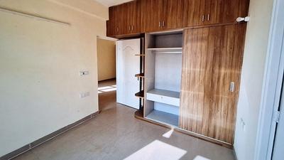 Bedroom Image of 700 Sq.ft 2 BHK Apartment / Flat for rent in Shree Vardhman Mantra, Sector 67 Gurgaon for Rs. 20000
