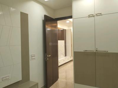 Bedroom Image of 950 Sq.ft 3 BHK Apartment / Flat for sale in Sector 9 Rohini New Delhi for Rs. 17500000