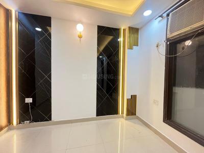 Bedroom Image of 600 Sq.ft 1 BHK Independent House for rent in AKMS Homes, Freedom Fighters Enclave New Delhi for Rs. 24000
