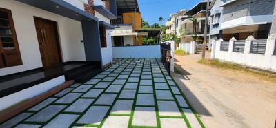Balcony Image of 2100 Sq.ft 4 BHK Independent House for sale in Thrippunithura Kochi for Rs. 15000000