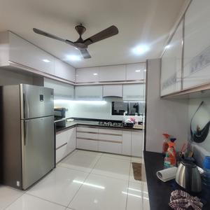 Kitchen Image of 1400 Sq.ft 3 BHK Apartment / Flat for rent in Harni Vadodara for Rs. 20000