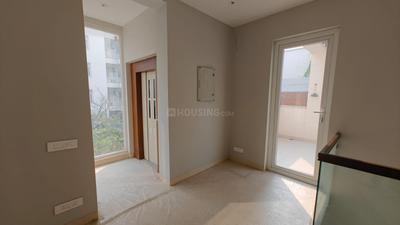 Bedroom Image of 3240 Sq.ft 5 BHK Independent House for sale in MGF The Vilas Apartment, DLF Phase 2 Gurgaon for Rs. 220000000