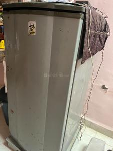 Balcony Image of 840 Sq.ft 1 BHK Independent House for rent in Girdharpur Mathura for Rs. 8500