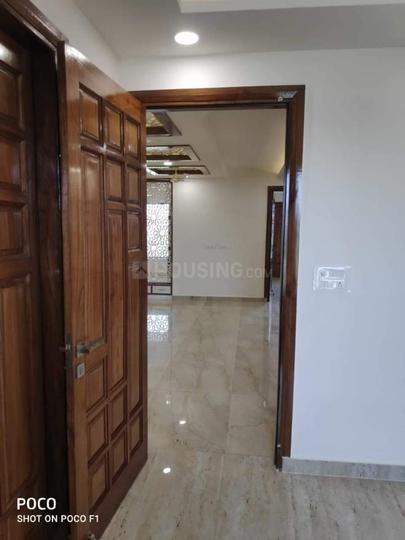 Adore Presidential World Main Image 1