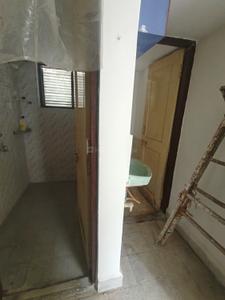 Bathroom Image of 750 Sq.ft 2.5 BHK Independent House for rent in Shyam Nagar Amravati for Rs. 14000