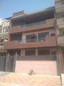 Image of 3000 Sq.ft 7 BHK Duplex for sale in Sector 39, Noida for Rs. 145000000