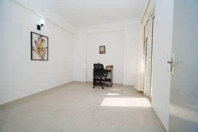 Hall Image of 1430 Sq.ft 3 BHK Apartment / Flat for sale in Star Realcon Rameshwaram, Ghukna Ghaziabad for Rs. 12000000