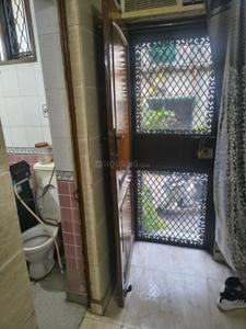 Image of 900 Sq.ft 2 BHK Builder Floor for sale in Tilak Nagar, New Delhi for Rs. 10000000