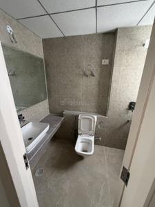 Image of 1404 Sq.ft 3 BHK Apartment / Flat for sale in Eldeco Live By The Greens Phase III, Sector 150, Noida for Rs. 17400000