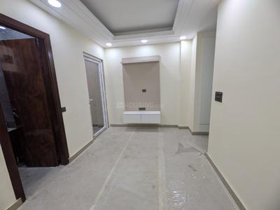 Bedroom Image of 1000 Sq.ft 2 BHK Builder Floor for sale in Raja Garden New Delhi for Rs. 14000000
