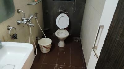 Image of 900 Sq.ft 2 BHK Apartment / Flat for sale in Malad West, Mumbai for Rs. 16500000