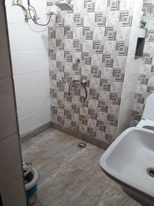 Bathroom Image of 900 Sq.ft 2 BHK Apartment / Flat for sale in DDA Flats Hari Nagar, Hari Nagar New Delhi for Rs. 8000000