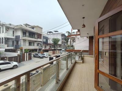 Balcony Image of 2000 Sq.ft 3 BHK Builder Floor for rent in Sector 28 Faridabad for Rs. 26000