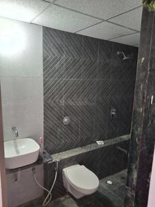 Bathroom Image of 2300 Sq.ft 4 BHK Apartment / Flat for sale in Empire Flora, Vemali Vadodara for Rs. 8200000