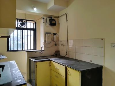 Kitchen Image of 1000 Sq.ft 2 BHK Apartment / Flat for sale in Wellington, Hiranandani Estate Thane for Rs. 19000000
