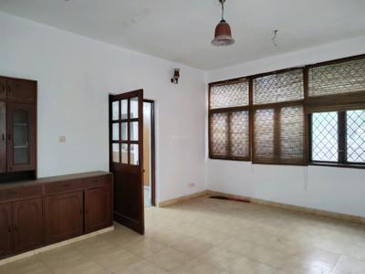 Bedroom Image of 2200 Sq.ft 4 BHK Apartment / Flat for sale in DDA Flats Vasant Kunj, Vasant Kunj New Delhi for Rs. 53500000