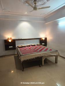 Bedroom Image of 1242 Sq.ft 4 BHK Apartment / Flat for sale in Civil Lines Allahabad for Rs. 13500000