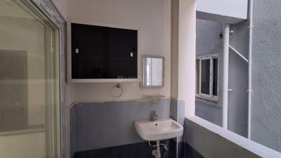 Image of 1700 Sq.ft 3 BHK Apartment / Flat for rent in Madhapur, Hyderabad for Rs. 54000
