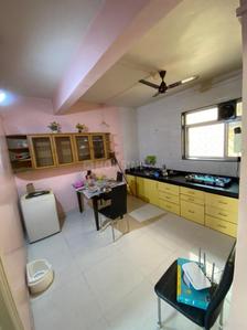 Kitchen Image of 1000 Sq.ft 2 BHK Apartment / Flat for rent in Rahul Housing Society, Koregaon Park Pune for Rs. 40000