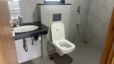 Image of 1050 Sq.ft 2 BHK Apartment / Flat for sale in Godrej Urban Park, Powai, Mumbai for Rs. 23500000
