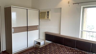 Bedroom Image of 1350 Sq.ft 2.5 BHK Apartment / Flat for rent in Adani The Meadows, Shantigram Ahmedabad for Rs. 38000