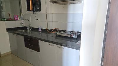 Kitchen Image of 640 Sq.ft 1 BHK Apartment / Flat for sale in Amanora Future Towers, Hadapsar Pune for Rs. 8000000
