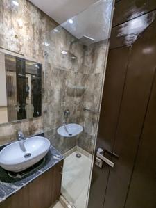 Bathroom Image of 1200 Sq.ft 3 BHK Builder Floor for rent in Gujranwala Town New Delhi for Rs. 55000