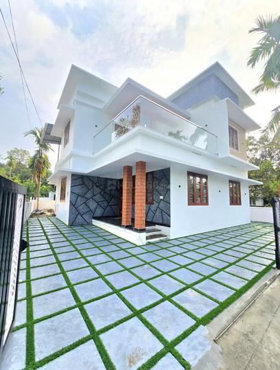 Koonammavu Main Image 1