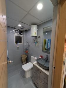 Bathroom Image of 1000 Sq.ft 2 BHK Apartment / Flat for sale in Signature Global The Millennia 2, Sector 37D Gurgaon for Rs. 8000000