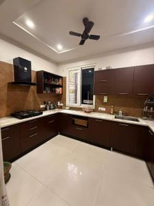 Kitchen Image of 1500 Sq.ft 3 BHK Apartment / Flat for sale in Nilgiri Apartments, Alaknanda New Delhi for Rs. 34800000