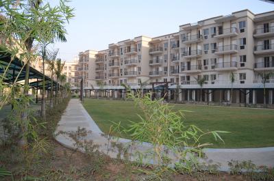 Image of 1415 Sq.ft 3 BHK Apartment / Flat for sale in Sare Crescent Green Parc, Sector 92, Gurgaon for Rs. 12500000