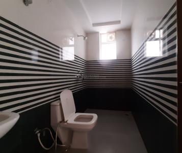 Image of 1900 Sq.ft 4 BHK Apartment / Flat for rent in Rasik Tower Block C And D, Talashpur, Aligarh for Rs. 22000