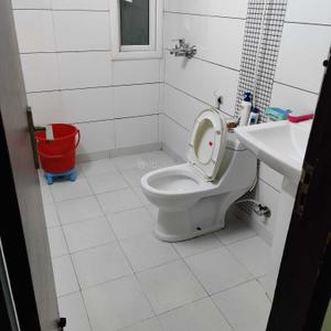 Bathroom Image of 1359 Sq.ft 3 BHK Apartment / Flat for sale in Mahagun Villa, Vaishali Ghaziabad for Rs. 17000000