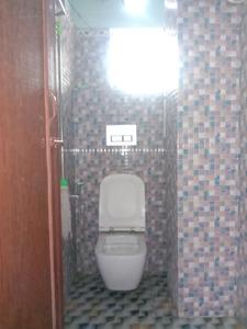 Common Bathroom Two Image of 850 Sq.ft 2 BHK Apartment / Flat for sale in Diamond Villa, Keshtopur Kolkata for Rs. 2500000