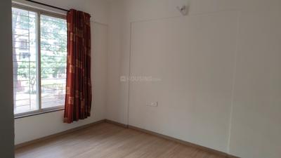 Bedroom Image of 945 Sq.ft 2 BHK Apartment / Flat for sale in Saakaar Almond Park, Hadapsar Pune for Rs. 8600000