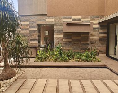 Image of 9747 Sq.ft 4 BHK Villa for sale in Shantipura, Ahmedabad for Rs. 140000000
