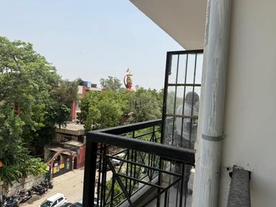 Balcony Image of 900 Sq.ft 2 BHK Builder Floor for rent in Karol Bagh New Delhi for Rs. 45000