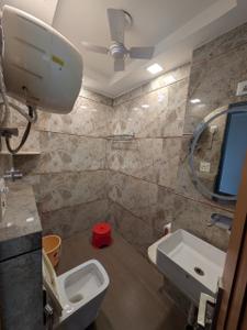 Bathroom Image of 3264 Sq.ft 4 BHK Builder Floor for rent in Palam Vihar Gurgaon for Rs. 72000