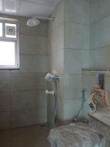 Common Bathroom Image of 2519 Sq.ft 3 BHK Apartment / Flat for sale in Tata Gurgaon Gateway, Sector 112 Gurgaon for Rs. 31500000