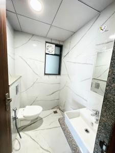 Bathroom Image of 3000 Sq.ft 4 BHK Apartment / Flat for rent in Virasha Nisarga, Bawadiya Kalan Bhopal for Rs. 73000