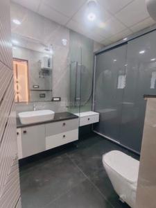 Image of 1765 Sq.ft 3 BHK Builder Floor for sale in Renowned Srishti Premium Floor, Crossings Republik, Ghaziabad for Rs. 9000000