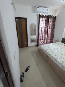 Bedroom Image of 2276 Sq.ft 3 BHK Apartment / Flat for sale in Griha Pravesh, Sector 77 Noida for Rs. 26000000