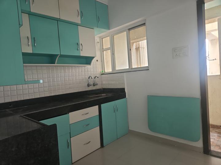 Majestique 38 Park Majestique Main Image 1