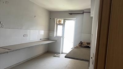 Kitchen Image of 2726 Sq.ft 4 BHK Apartment / Flat for sale in DLF New Town Heights 1, Sector 90 Gurgaon for Rs. 31000000