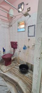 Bathroom Image of 780 Sq.ft 2 BHK Apartment / Flat for sale in Howrah Railway Station Howrah for Rs. 4000000