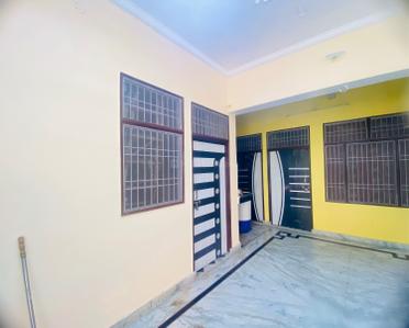 Balcony Image of 900 Sq.ft 5 BHK Independent House for sale in New Vishnupuri Aligarh for Rs. 5100000