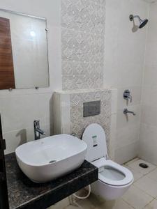 Bathroom Image of 1095 Sq.ft 2 BHK Apartment / Flat for rent in ACE Parkway, Sector 150 Noida for Rs. 42000